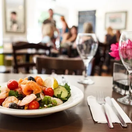 Penzion Kingfisher Townhouse 3*