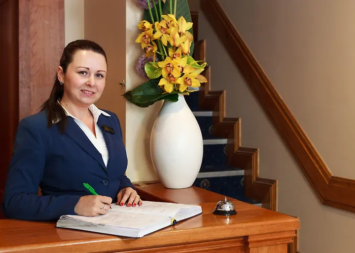 Kingfisher Townhouse 3*