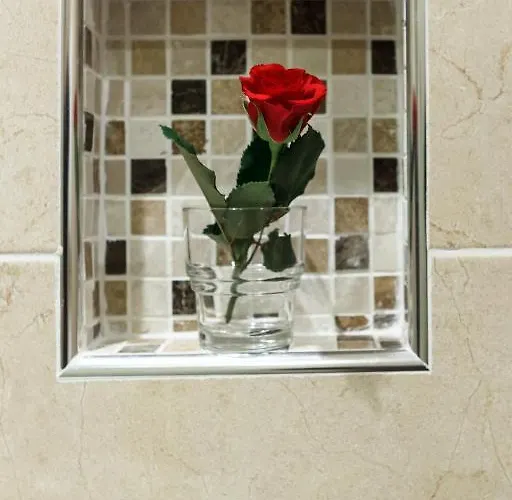 Kingfisher Townhouse 3*